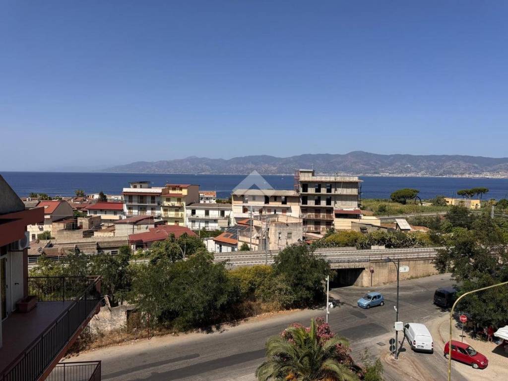 appartamento in vendita a Reggio di Calabria in zona Archi