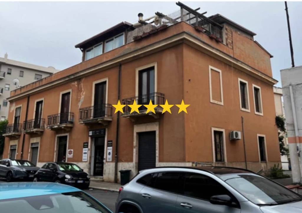appartamento in vendita a Reggio di Calabria in zona Sbarre