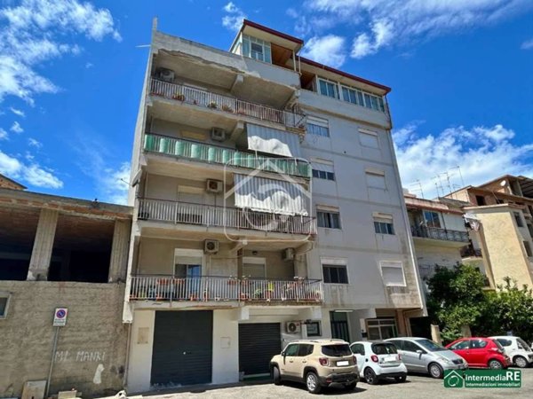 appartamento in vendita a Reggio di Calabria in zona Stadio