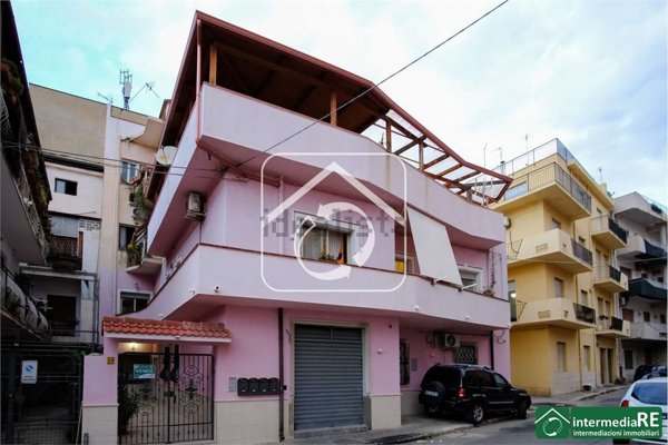 appartamento in vendita a Reggio di Calabria in zona Centro Storico