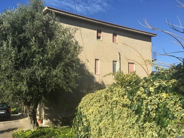 casa indipendente in vendita a Reggio di Calabria in zona Gallina
