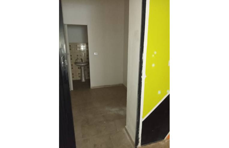 negozio in vendita a Reggio di Calabria in zona Centro Storico