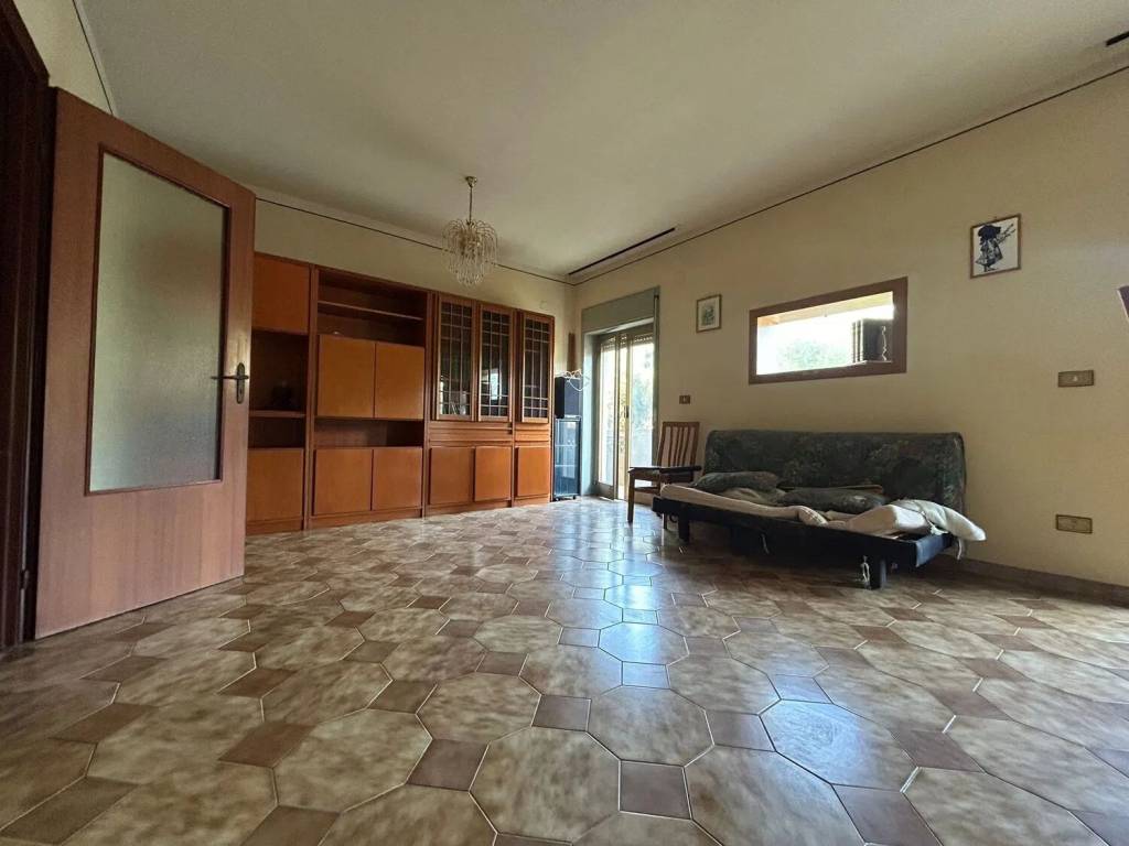 appartamento in vendita a Reggio di Calabria in zona Pellaro
