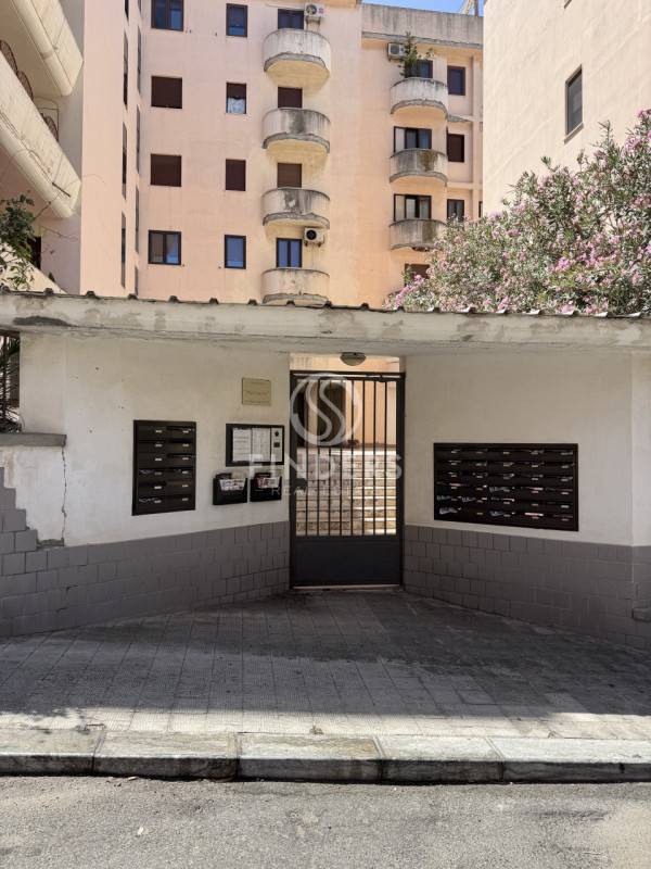 appartamento in vendita a Reggio di Calabria in zona Centro Storico