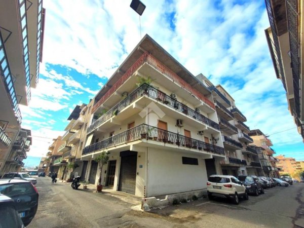 appartamento in vendita a Reggio di Calabria in zona Ravagnese