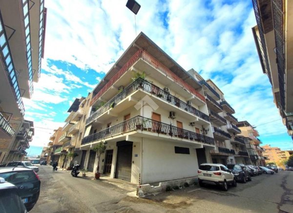 appartamento in vendita a Reggio di Calabria in zona Ravagnese