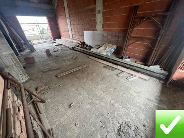 negozio in vendita a Reggio di Calabria in zona Spirito Santo