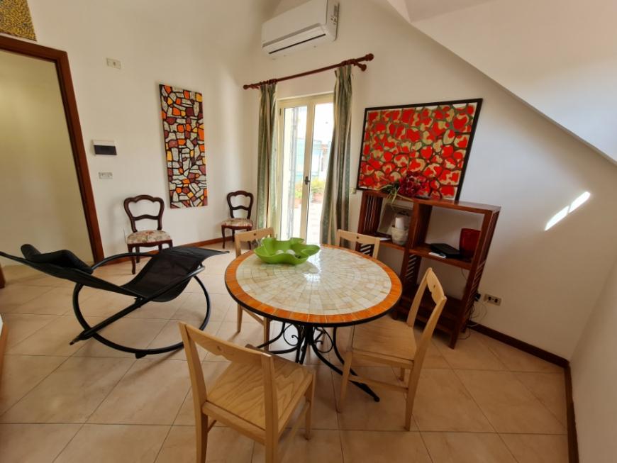 casa indipendente in vendita a Reggio di Calabria in zona Vito