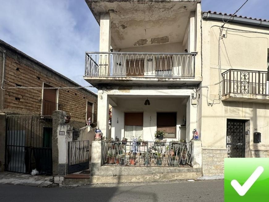 casa indipendente in vendita a Reggio di Calabria in zona Trabocchetto