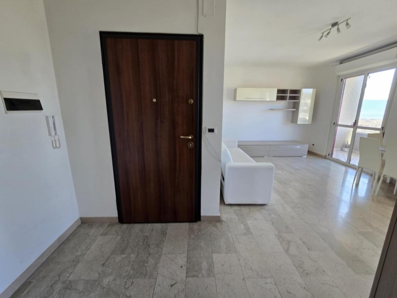 appartamento in vendita a Reggio di Calabria in zona Modena