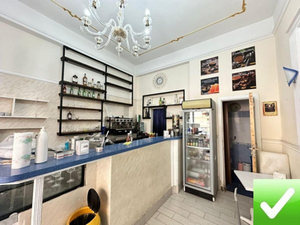 negozio in vendita a Reggio di Calabria in zona Centro Storico