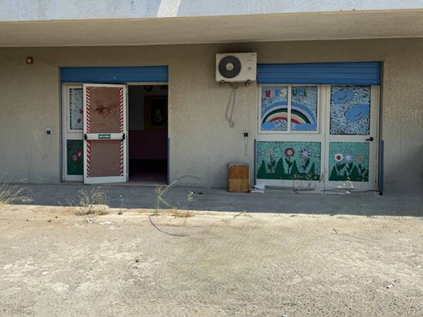 negozio in vendita a Reggio di Calabria in zona Spirito Santo