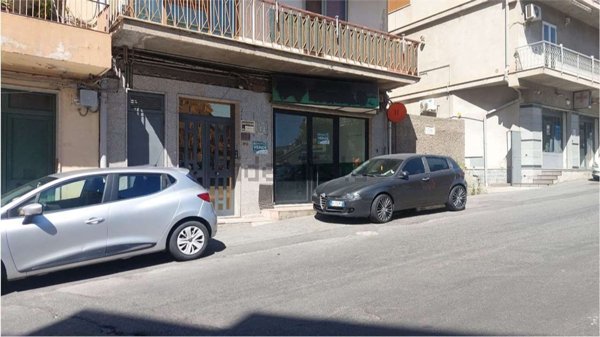 locale commerciale in vendita a Reggio di Calabria