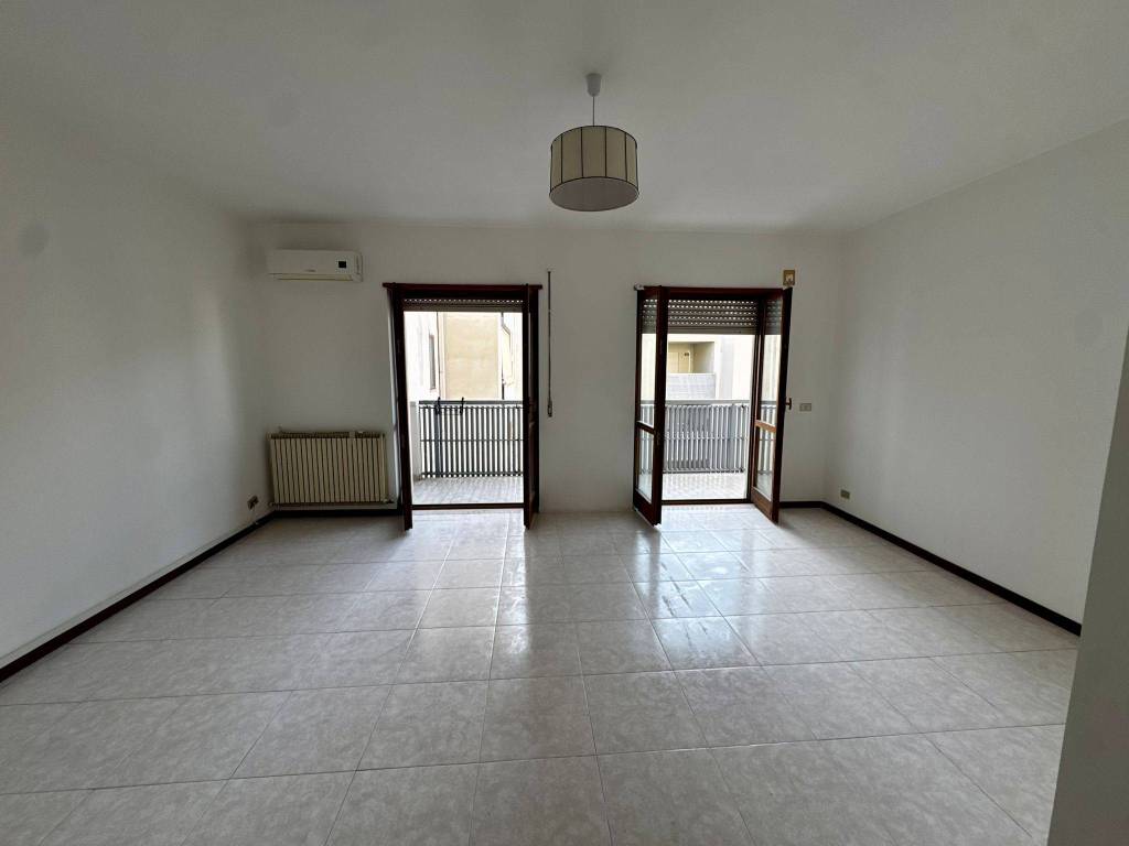 appartamento in vendita a Reggio di Calabria in zona Archi