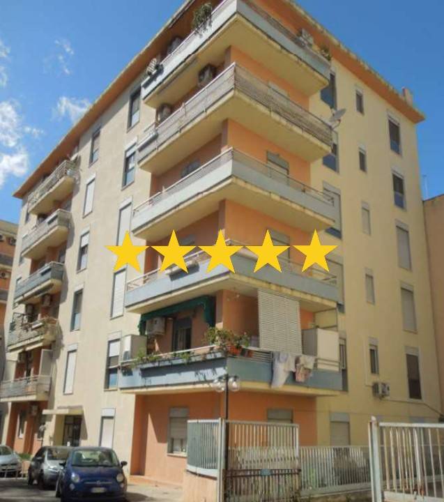 appartamento in vendita a Reggio di Calabria in zona Sbarre