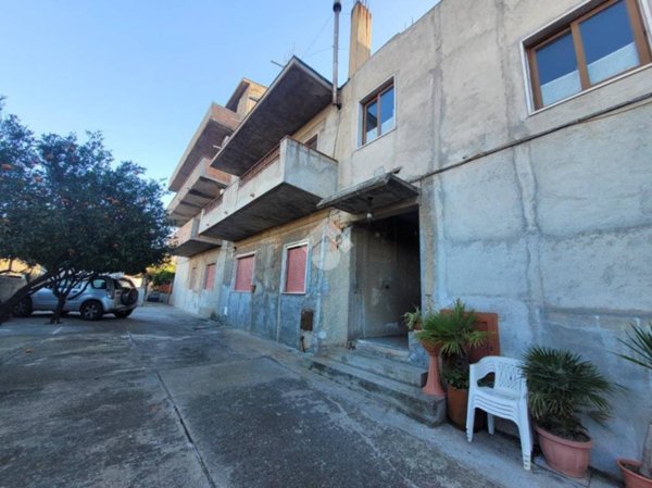 appartamento in vendita a Reggio di Calabria in zona Pellaro
