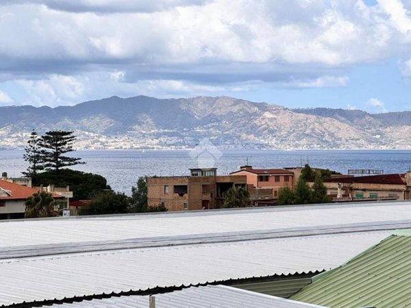 appartamento in vendita a Reggio di Calabria in zona Archi