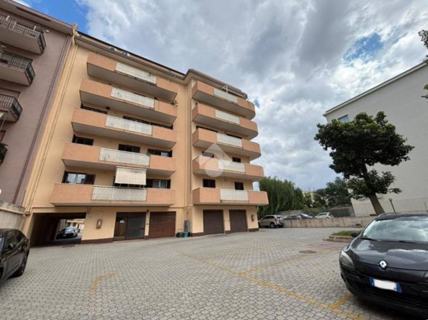 appartamento in vendita a Reggio di Calabria in zona Sbarre