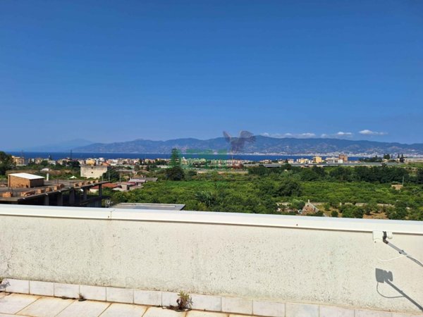 appartamento in vendita a Reggio di Calabria in zona Catona