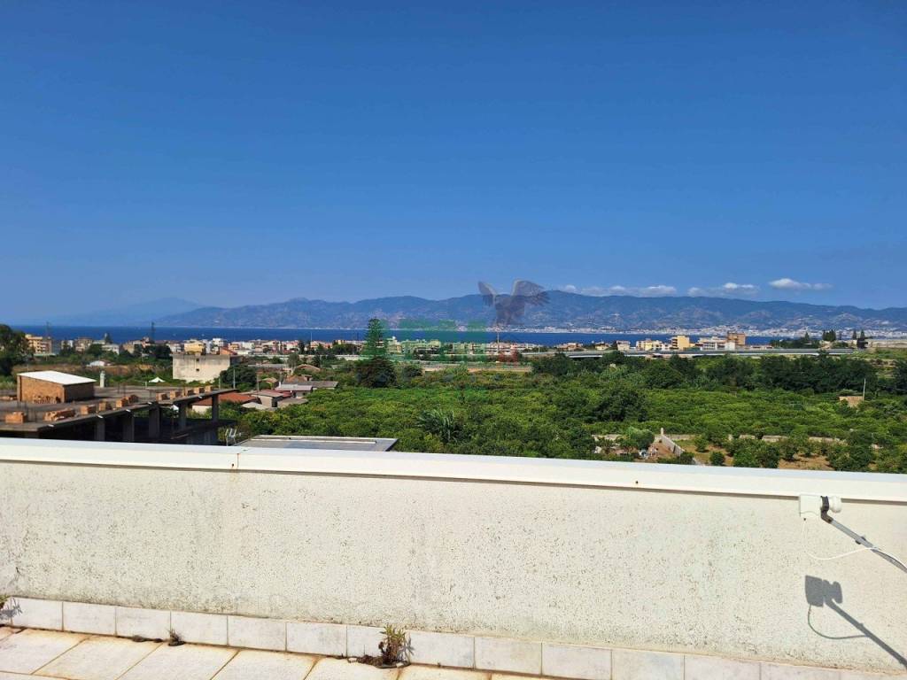 appartamento in vendita a Reggio di Calabria in zona Gallico Superiore