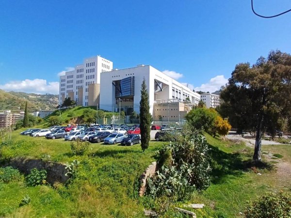 appartamento in vendita a Reggio di Calabria in zona Trabocchetto