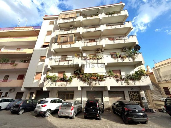appartamento in vendita a Reggio di Calabria in zona Ravagnese