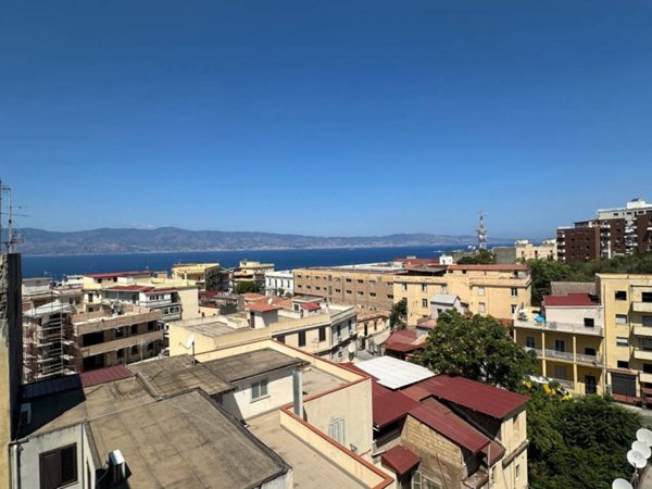 appartamento in vendita a Reggio di Calabria in zona Eremo