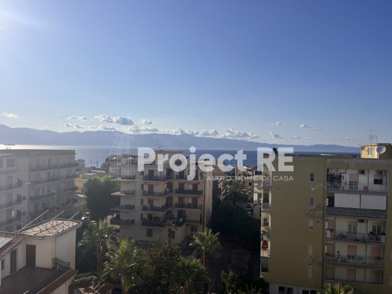 appartamento in vendita a Reggio di Calabria in zona Pellaro