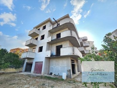 intera palazzina in vendita a Reggio di Calabria