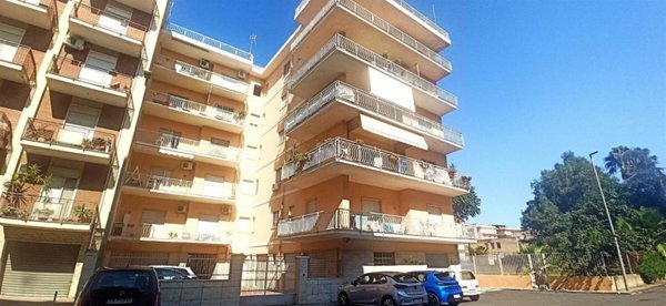appartamento in vendita a Reggio di Calabria in zona Stadio