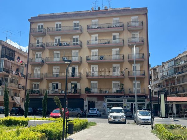 casa indipendente in vendita a Reggio di Calabria in zona Stadio