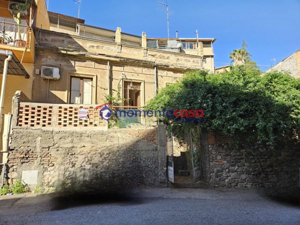 casa indipendente in vendita a Reggio di Calabria in zona Spirito Santo