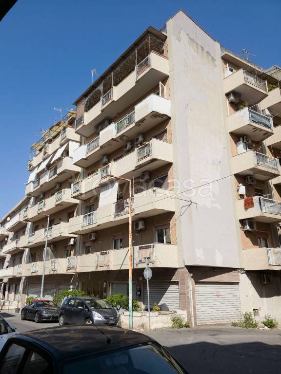 appartamento in vendita a Reggio di Calabria in zona Stadio