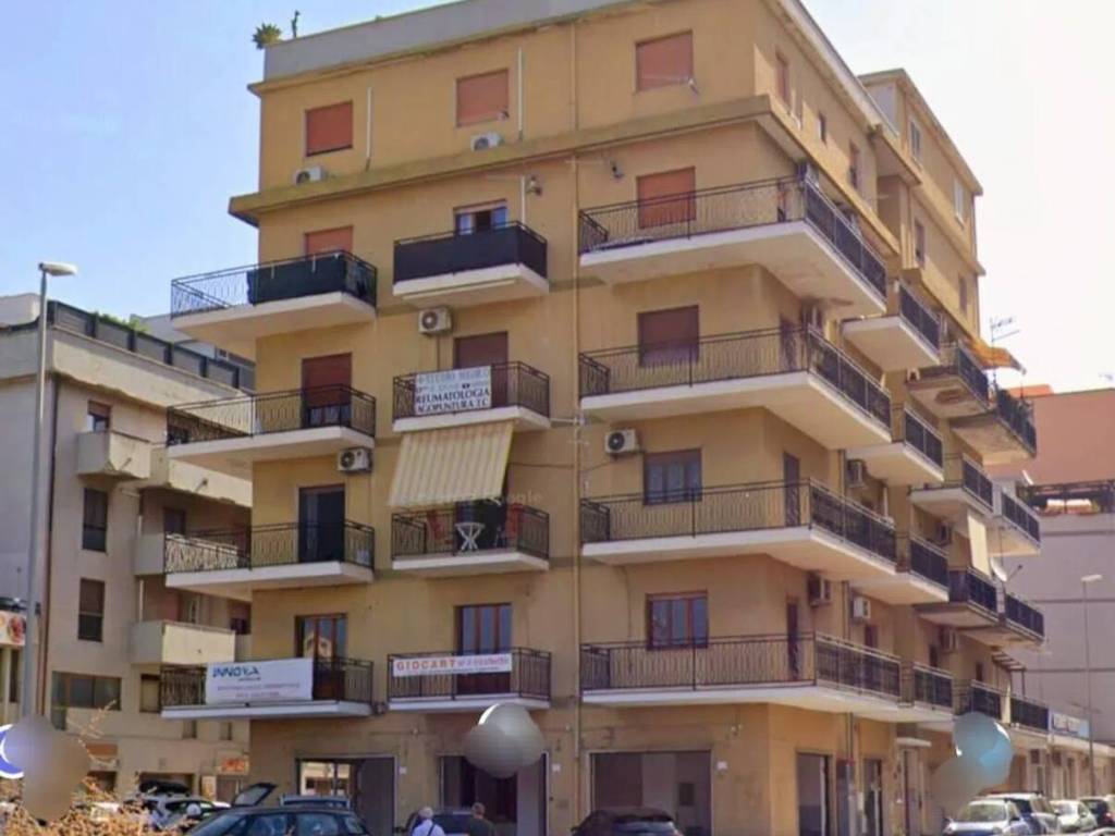 appartamento in vendita a Reggio di Calabria in zona Rione Ferrovieri
