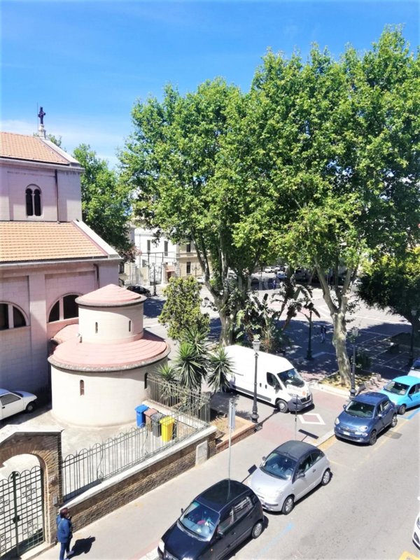 appartamento in vendita a Reggio di Calabria in zona Centro Storico