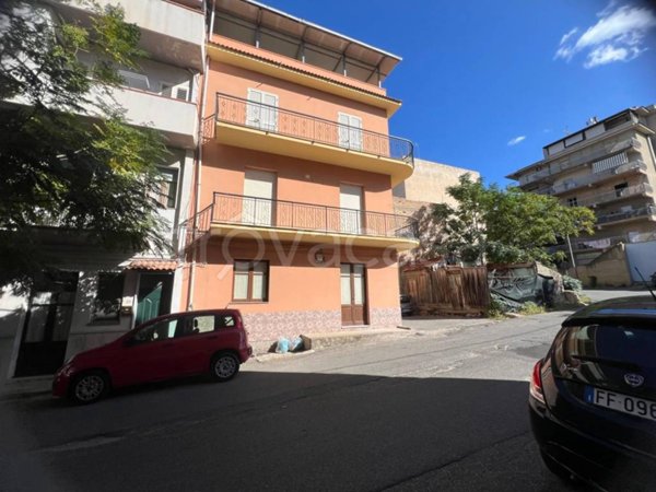 appartamento in vendita a Reggio di Calabria in zona Archi