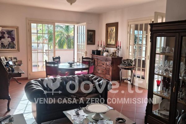 casa indipendente in vendita a Reggio di Calabria in zona Centro Storico
