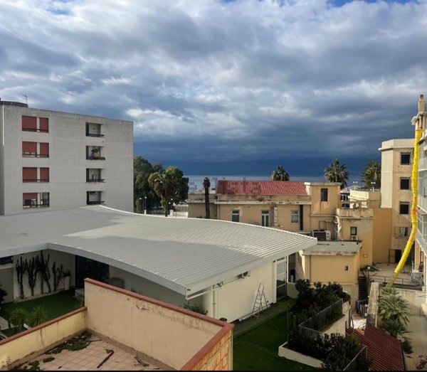 appartamento in vendita a Reggio di Calabria in zona Centro Storico