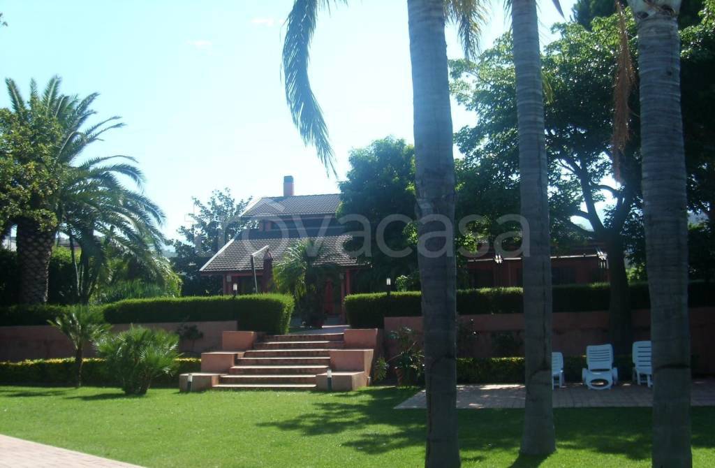 casa indipendente in vendita a Reggio di Calabria in zona Ravagnese