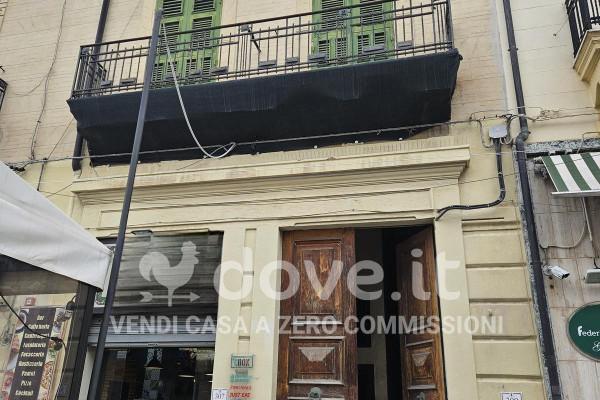 appartamento in vendita a Reggio di Calabria in zona Centro Storico