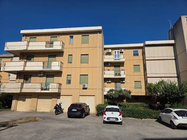 appartamento in vendita a Reggio di Calabria in zona Archi