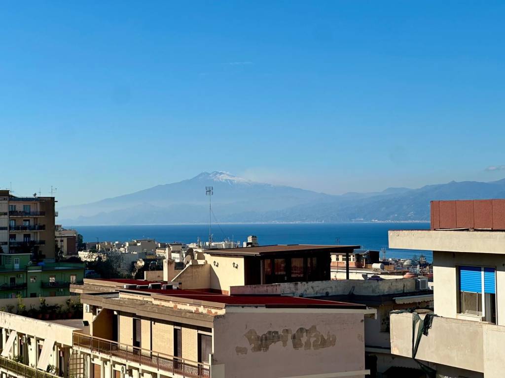 appartamento in vendita a Reggio di Calabria in zona Spirito Santo
