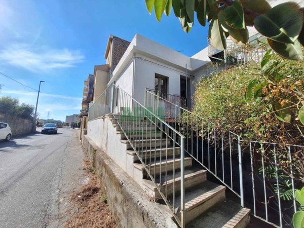 appartamento in vendita a Reggio di Calabria in zona Eremo