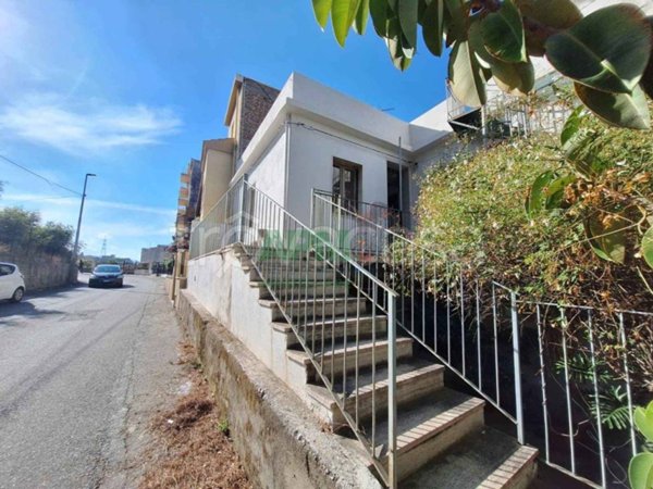 appartamento in vendita a Reggio di Calabria in zona Eremo