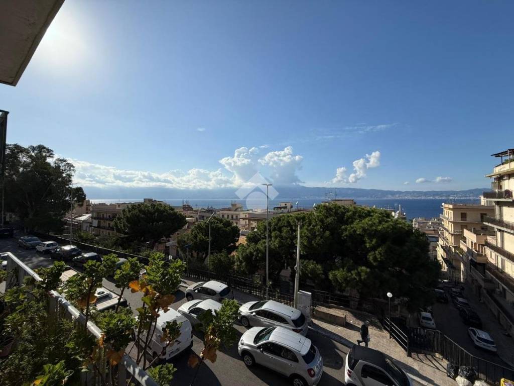 appartamento in vendita a Reggio di Calabria in zona Trabocchetto