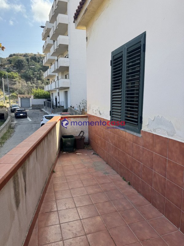 casa indipendente in vendita a Reggio di Calabria in zona Vito