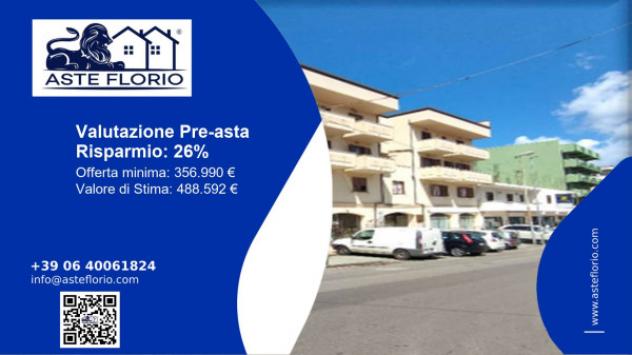 ufficio in vendita a Reggio di Calabria in zona Catona