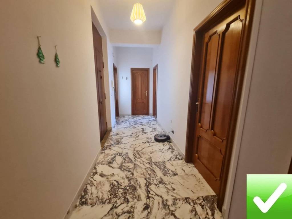 appartamento in vendita a Reggio di Calabria in zona Sbarre