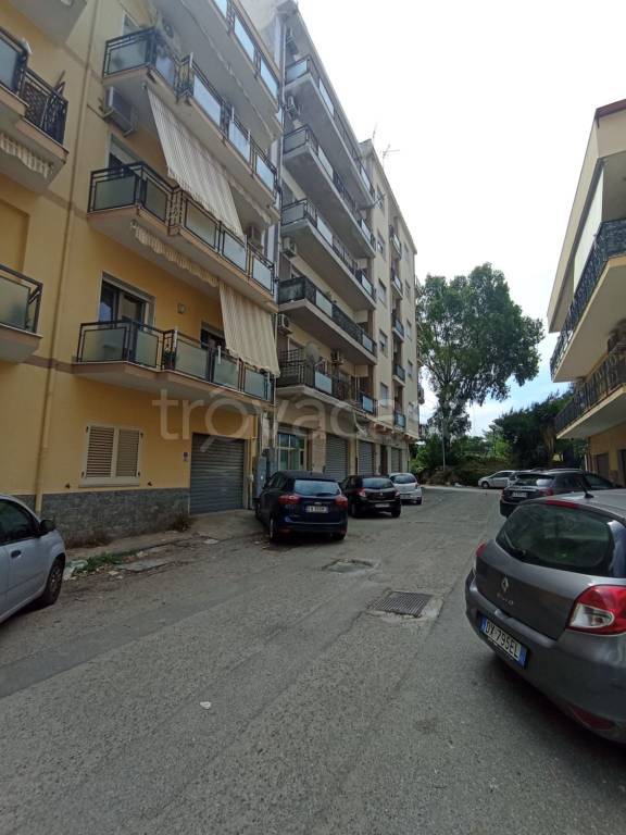 appartamento in vendita a Reggio di Calabria in zona Rione Ferrovieri