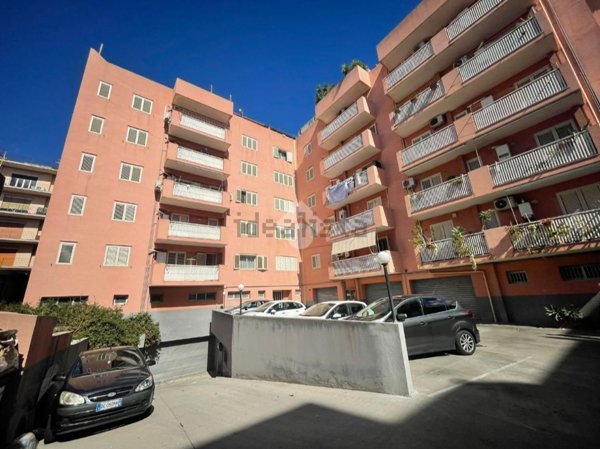 appartamento in vendita a Reggio di Calabria in zona Ravagnese